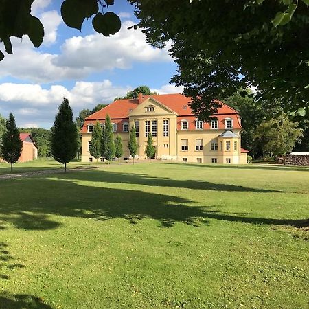 Schloss Grabow, Resting Place & A Luxury Piano Collection Resort, Prignitz Brandenburg Grabow  Extérieur photo