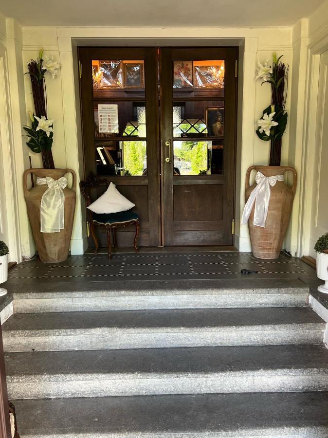 Schloss Grabow, Resting Place & A Luxury Piano Collection Resort, Prignitz Brandenburg Grabow  Extérieur photo